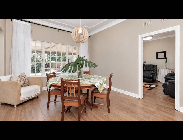 3 BEDROOM TOWNHOUSE FOR SALE IN HILLDENE